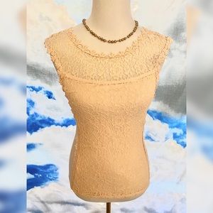 Express Romantic Lace Front Sleeveless Top ✨